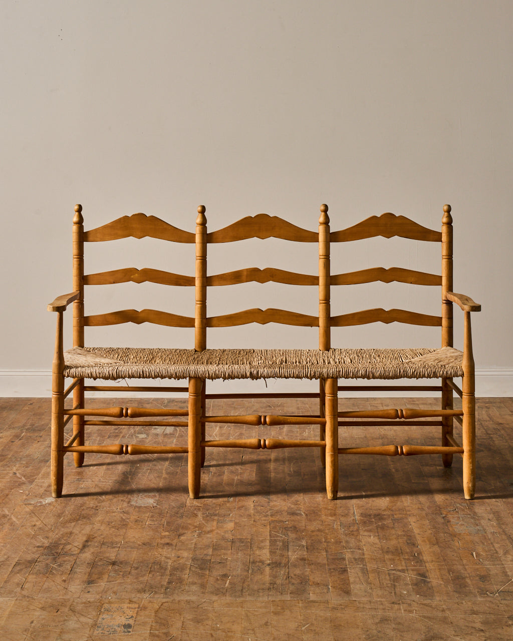 Provencal Rush Bench