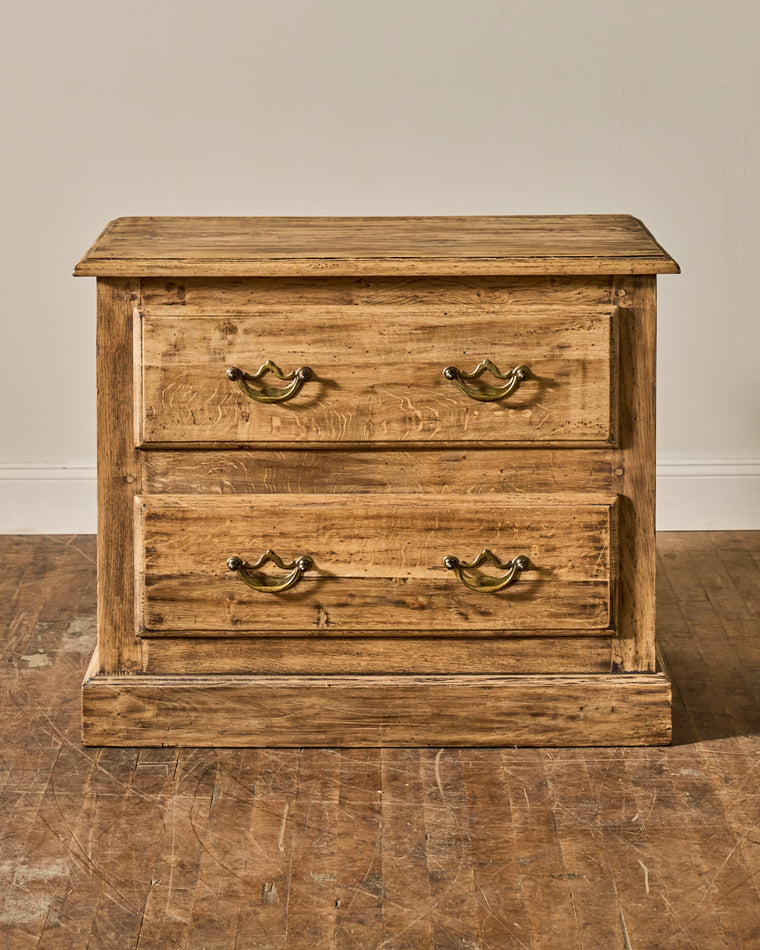 French Dresser