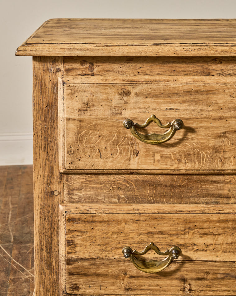 French Dresser