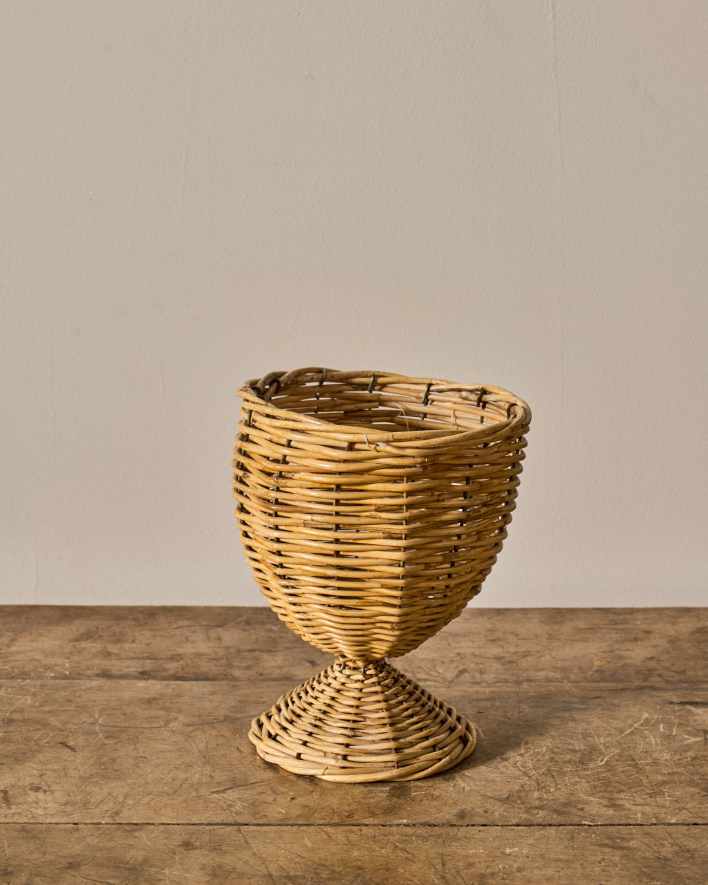 Basket Urn