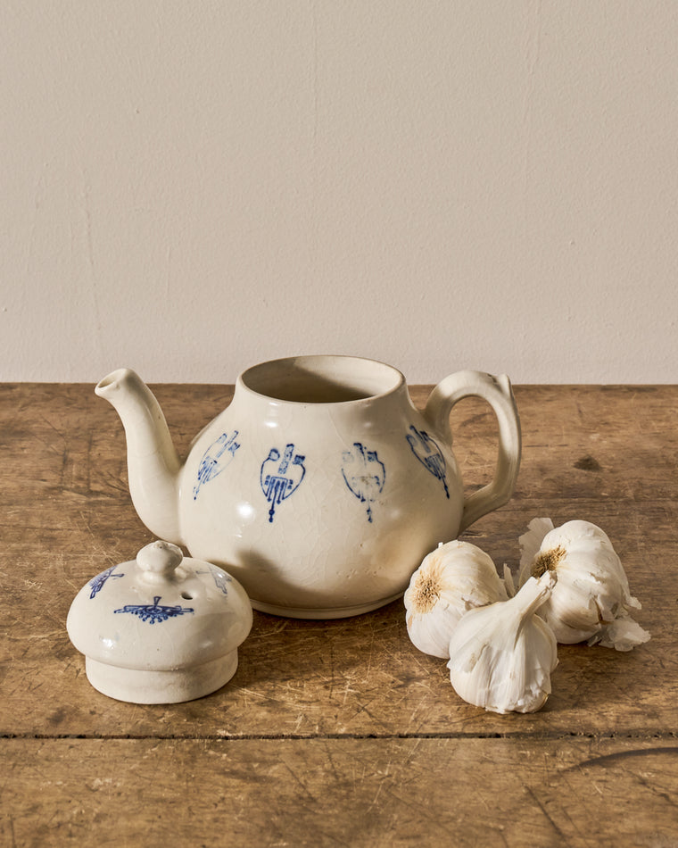 Saint Uze Pot