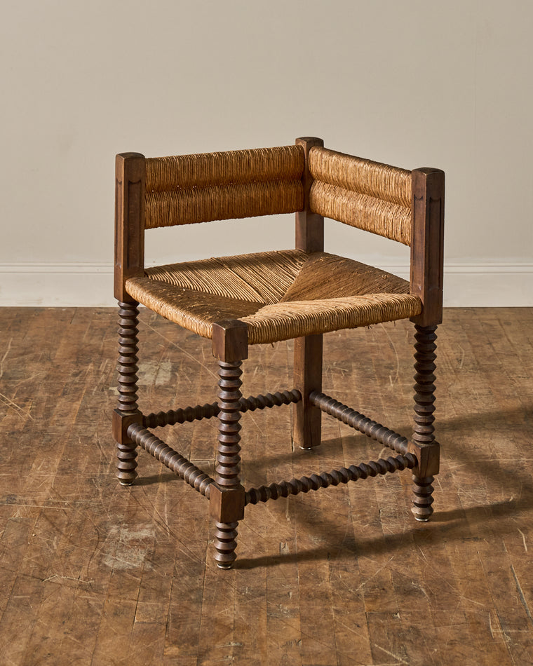 Rush Corner Chair