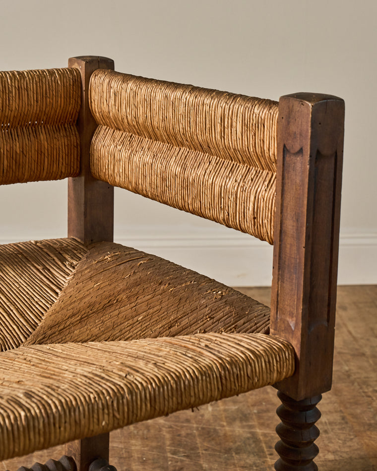 Rush Corner Chair