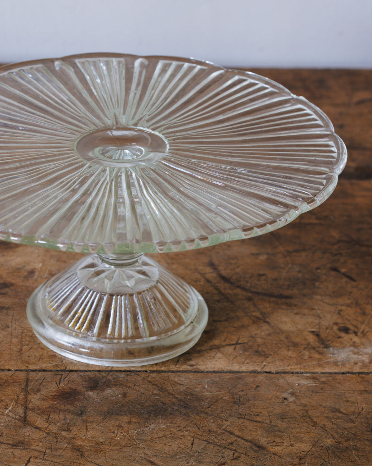 Glass Pedestal Cake Dish