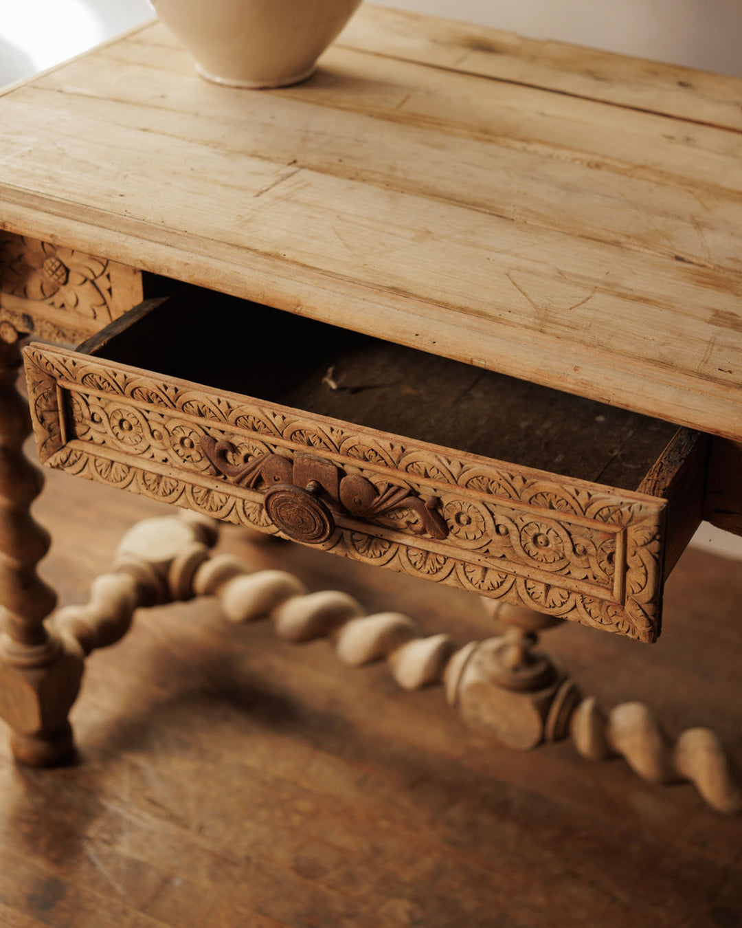 18th c. Oak Desk