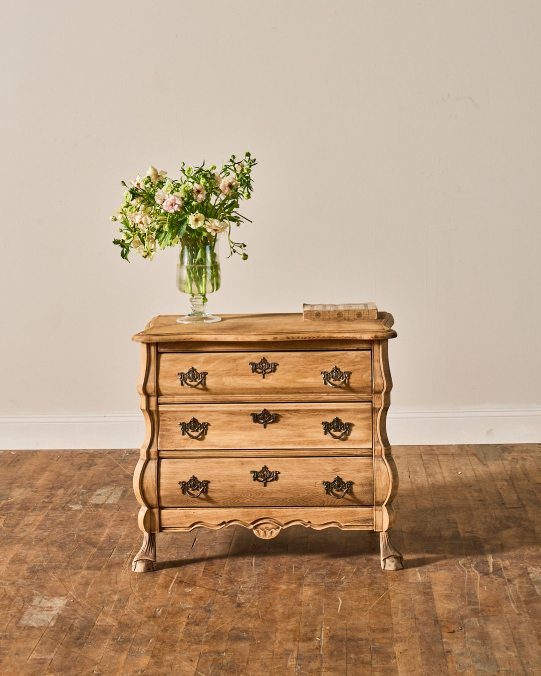 19th c. Dutch Commode