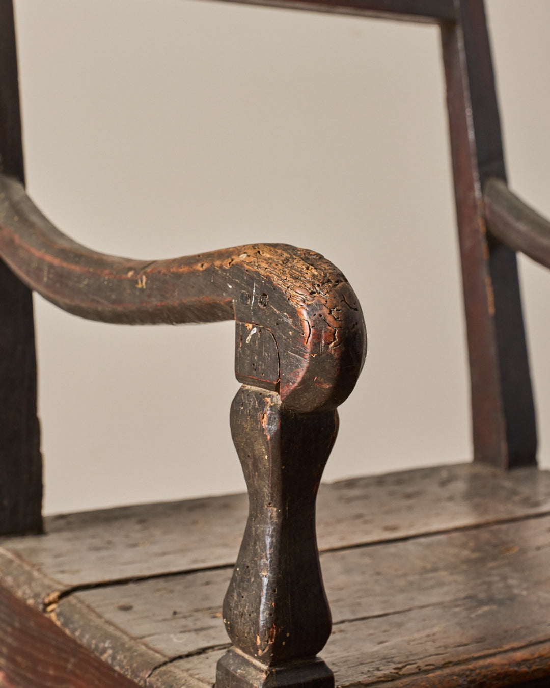 18th c. Salt Box Chair