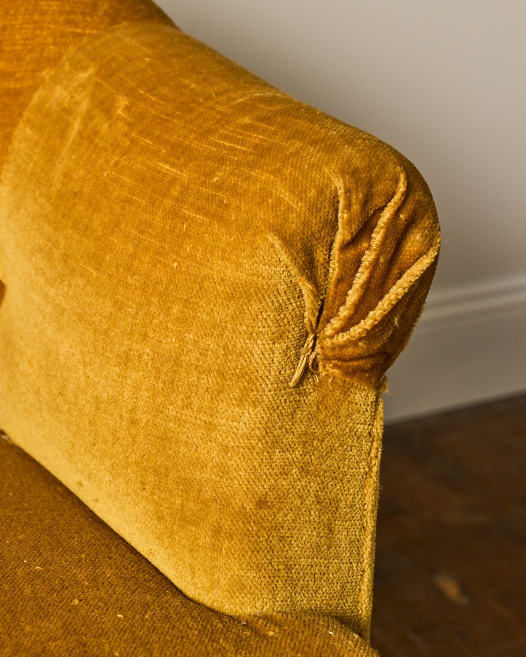 Mustard Toad Chair