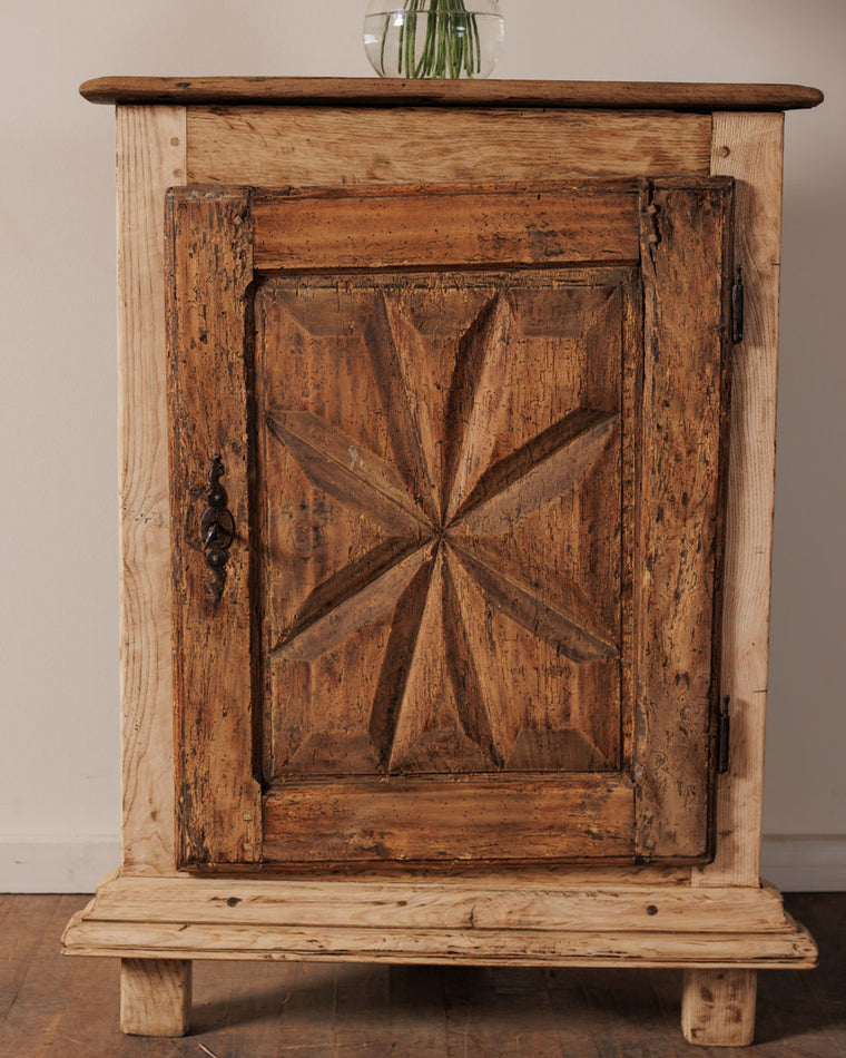 Alps Corner Cupboard