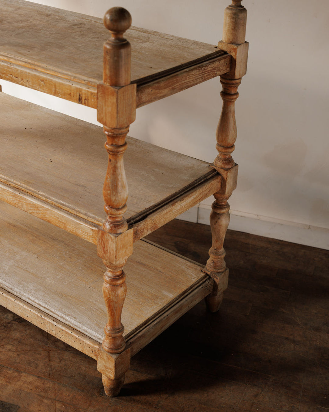 French Book Shelf