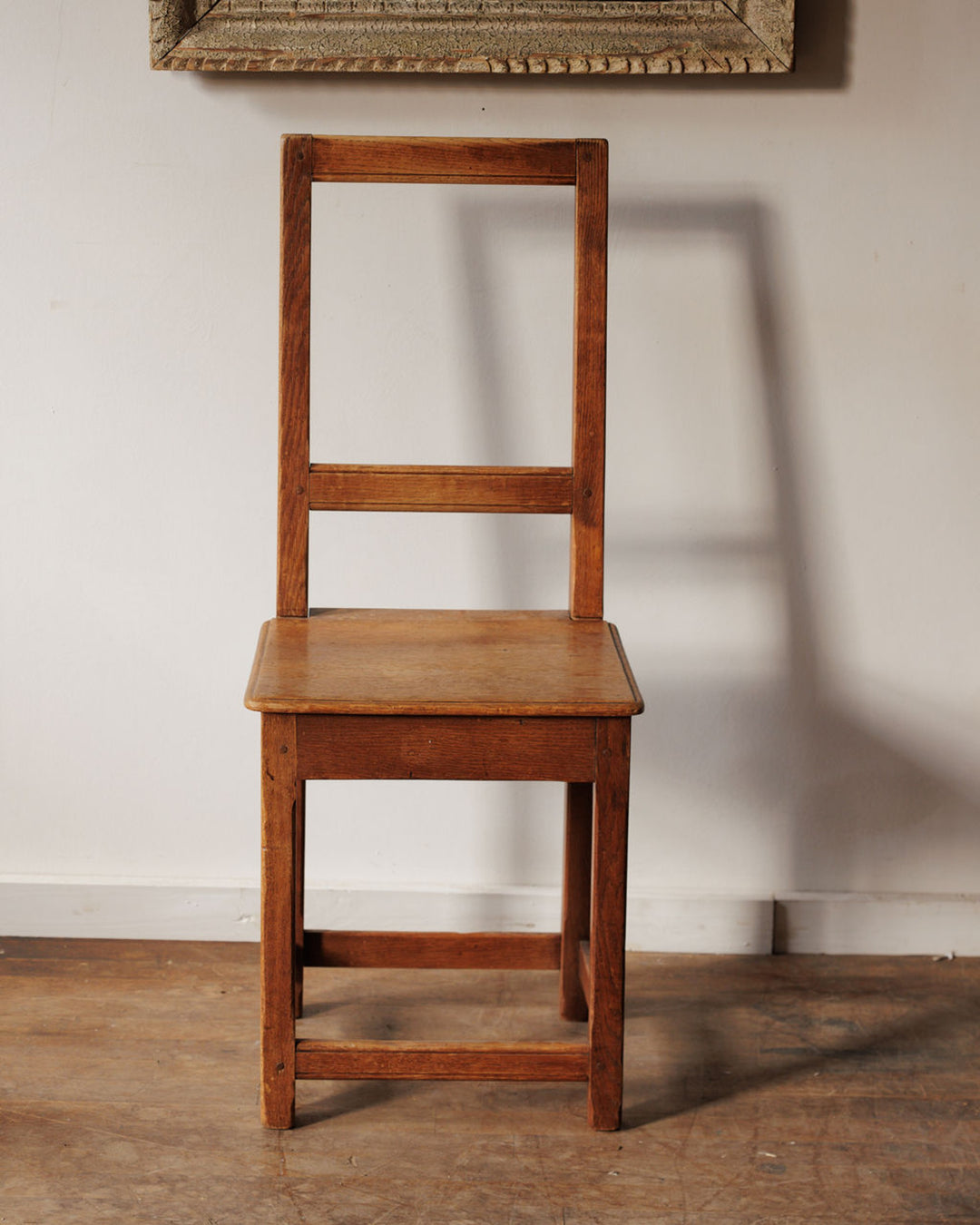 Lorraine Chair - Simple
