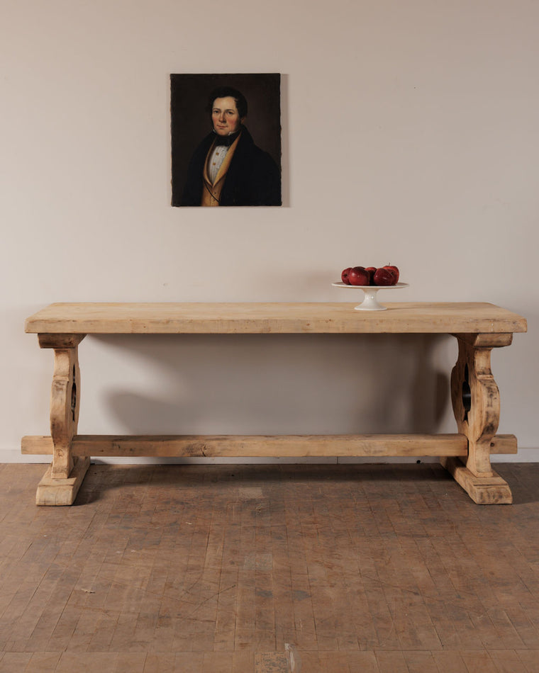 Clubs Monastery Table