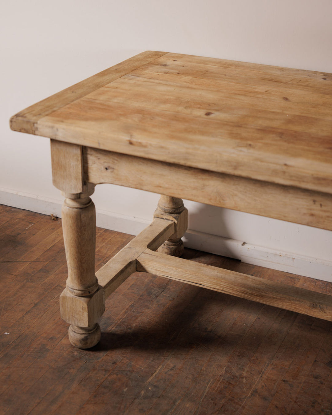 Oak Farm Table