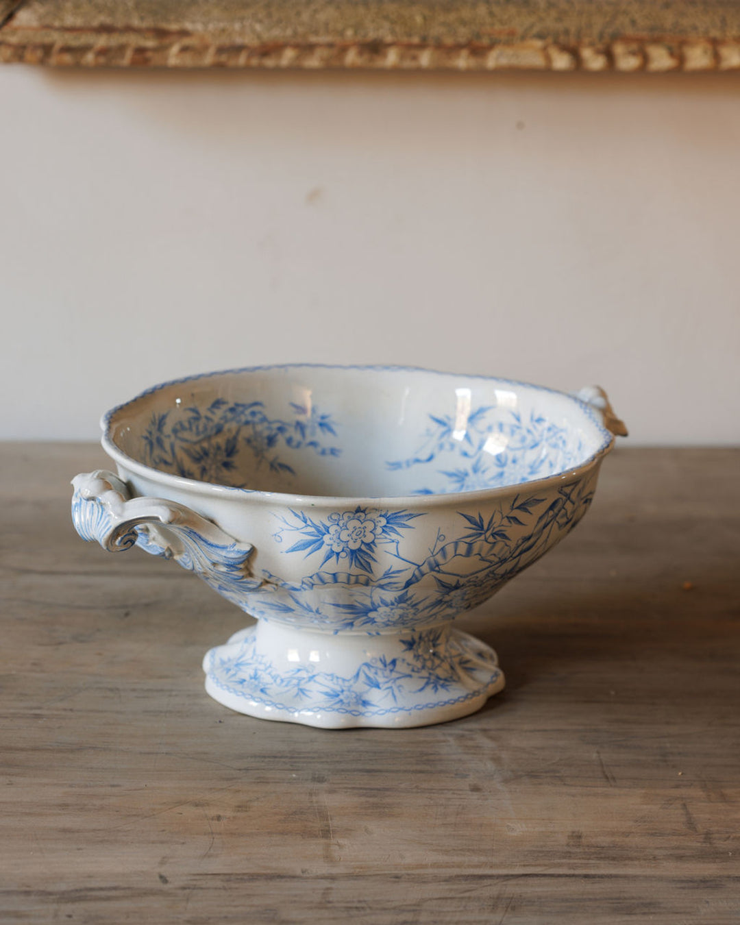 Epine U & C Serving Pedestal Bowl