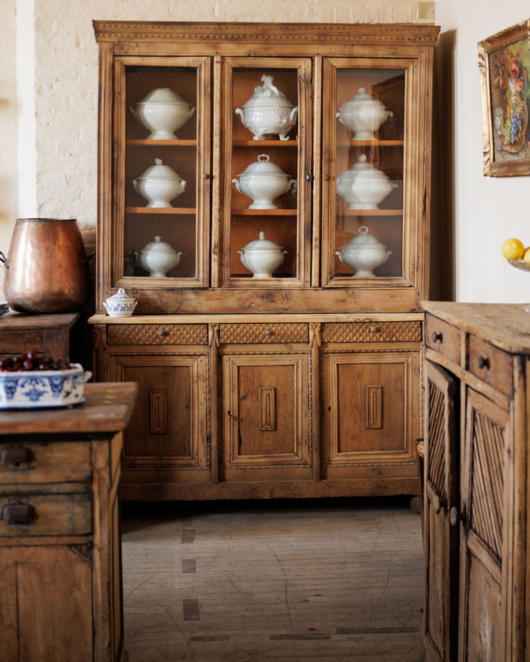 French Vitrine
