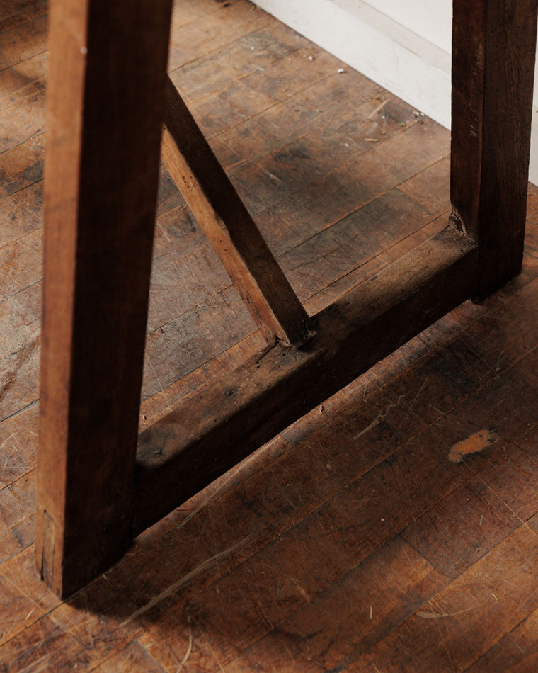 18th c. Spanish Table