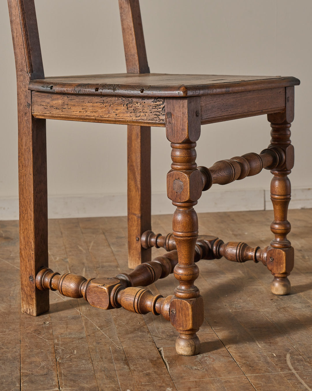 Lorraine Chair