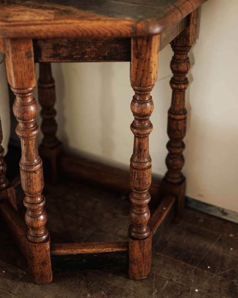 Antique Cantor Side Table