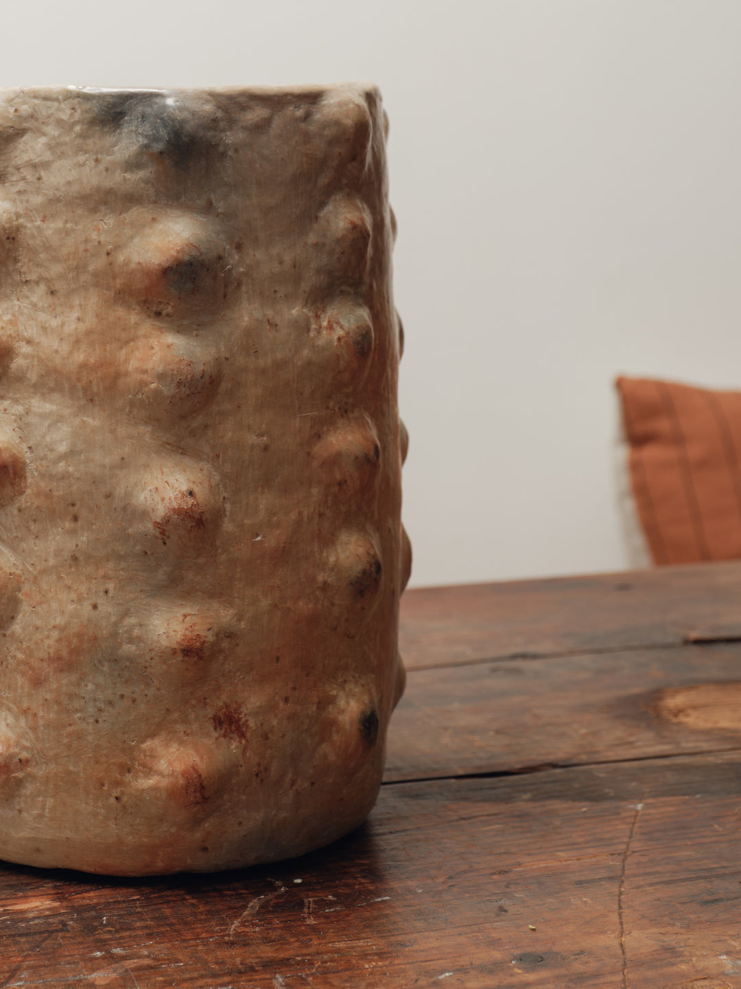 Gafsa Bumpy Pot