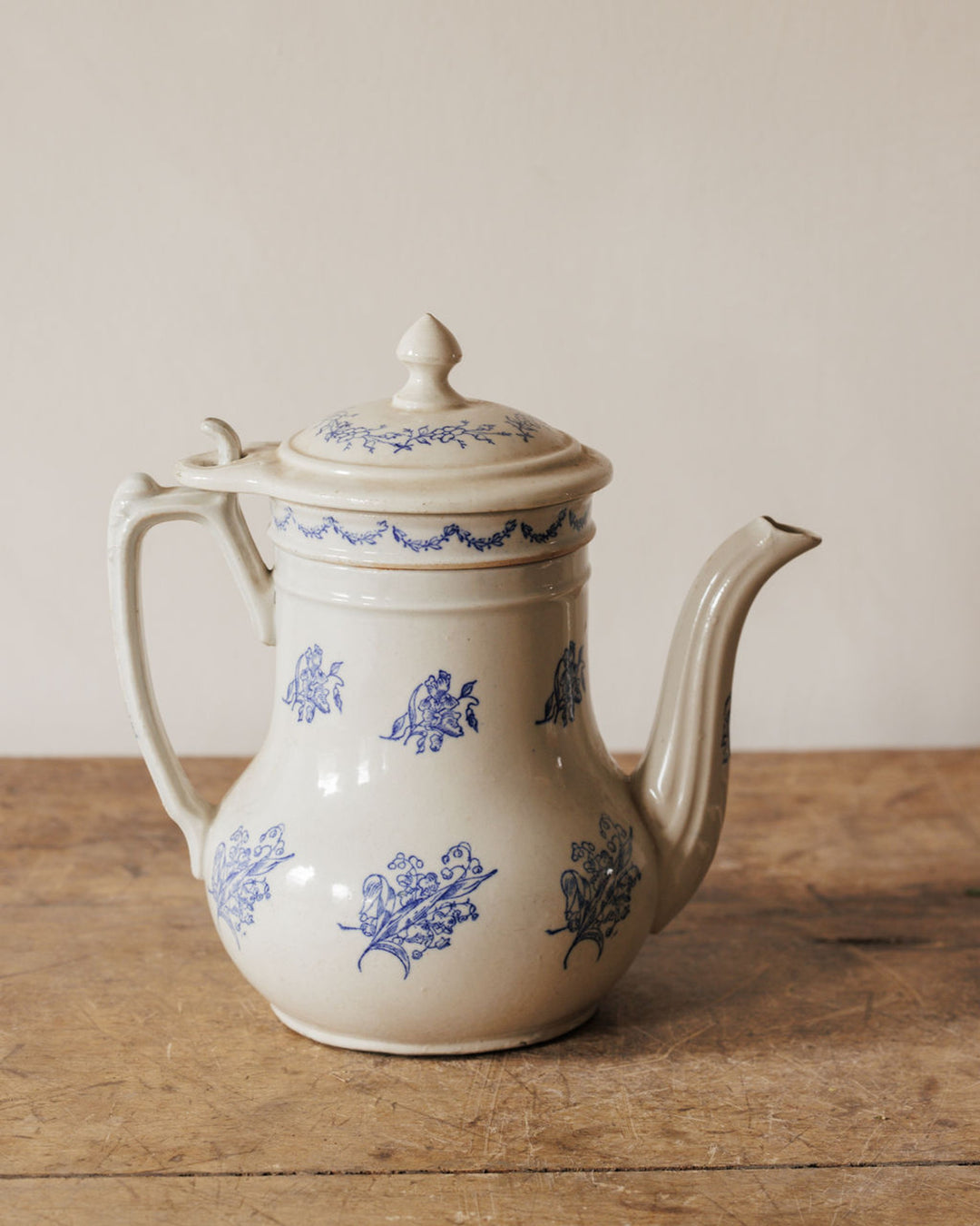 Saint Uze Teapot Set