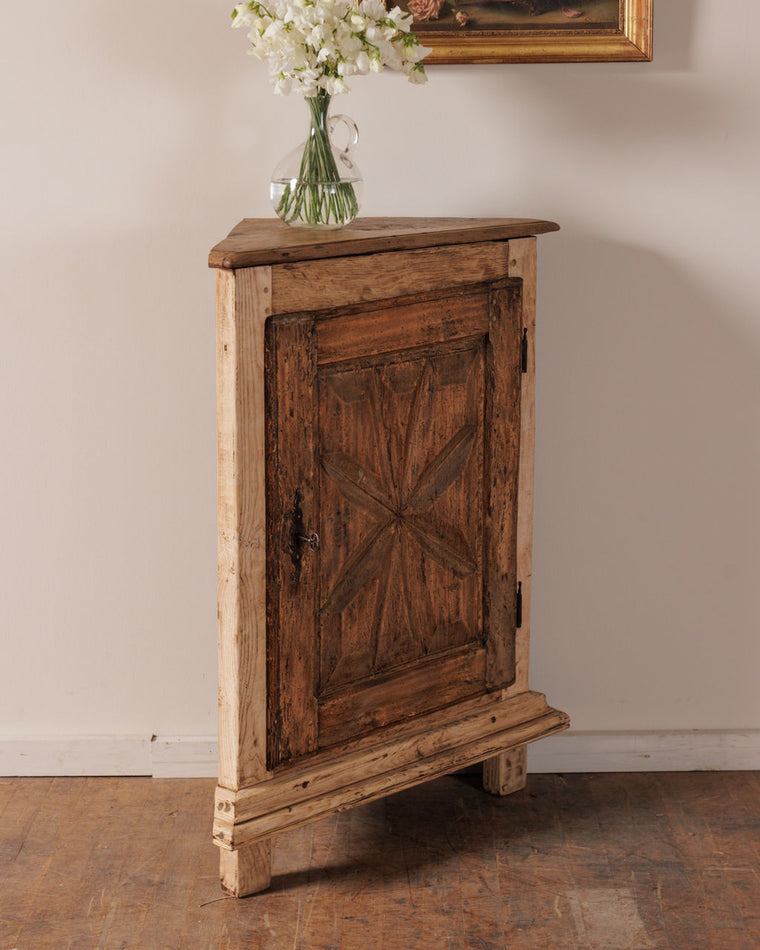 Alps Corner Cupboard