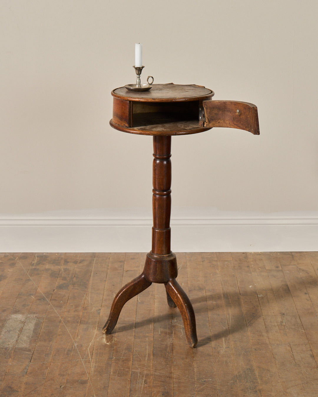 Rare Pedestal Table