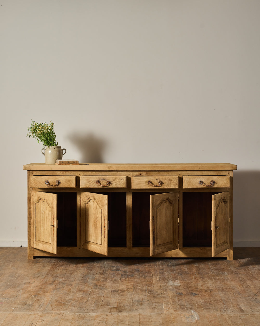 Provençal Sideboard