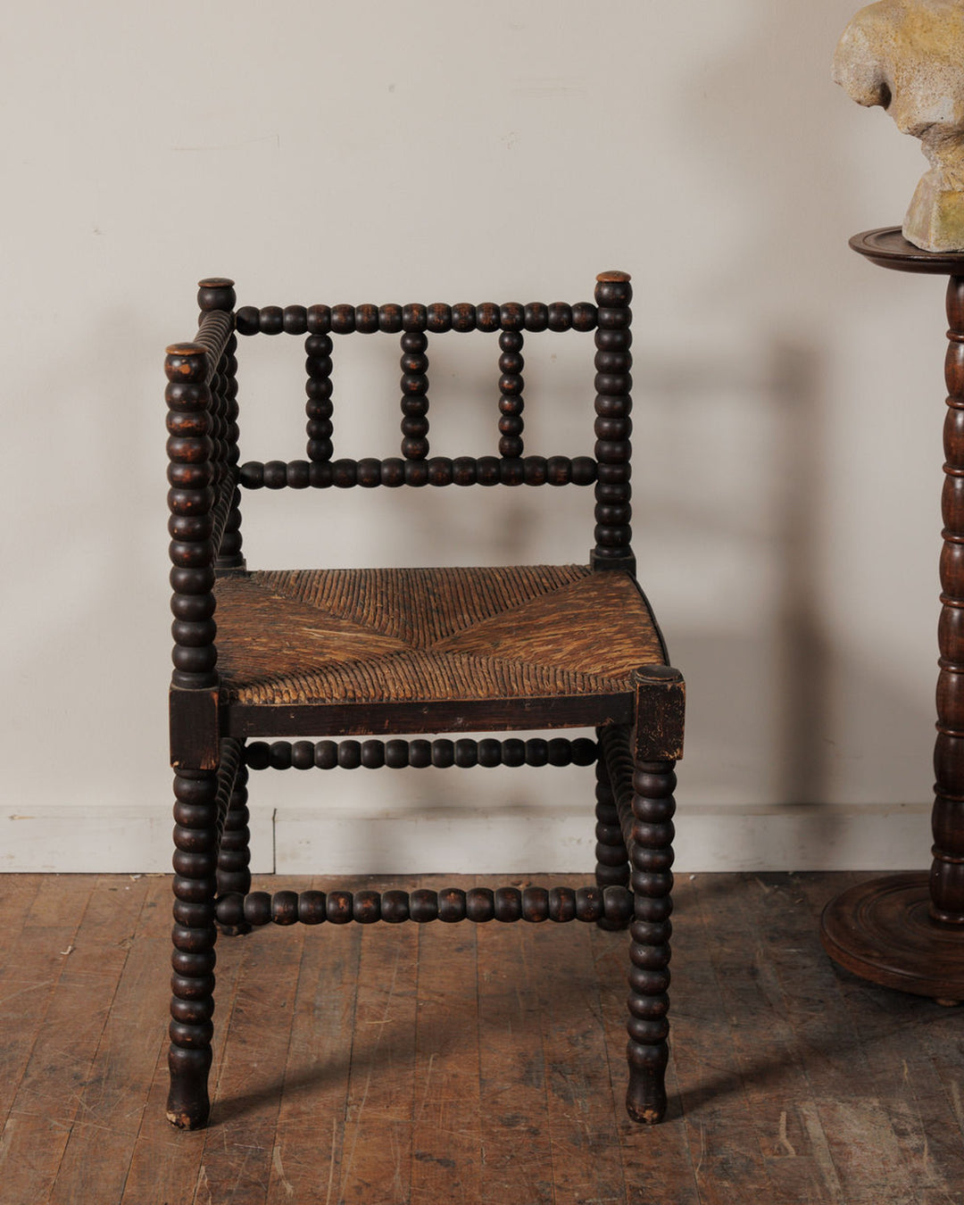 Corner Bobbin Chair