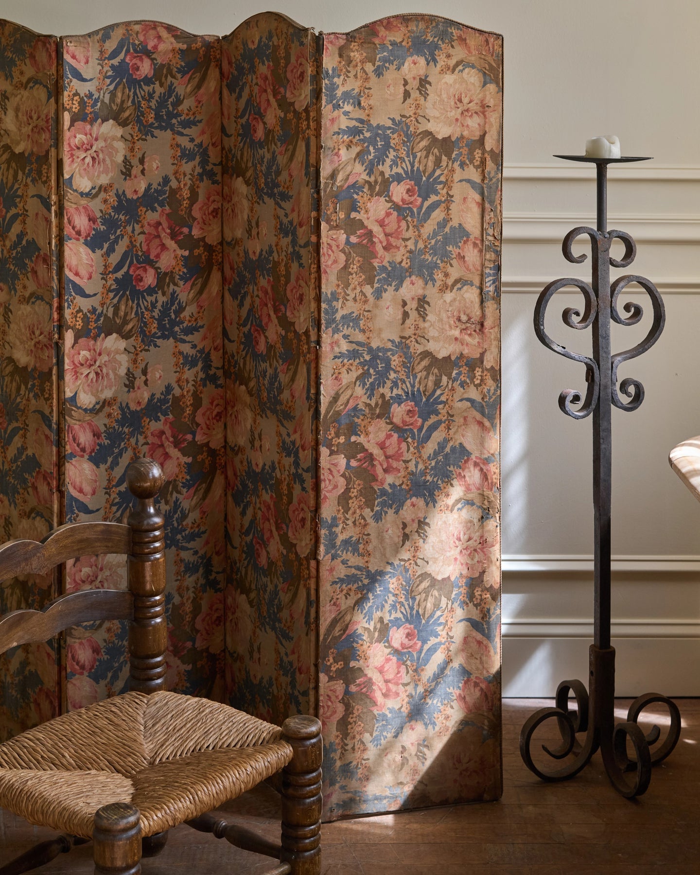 19th c. Floral Screen