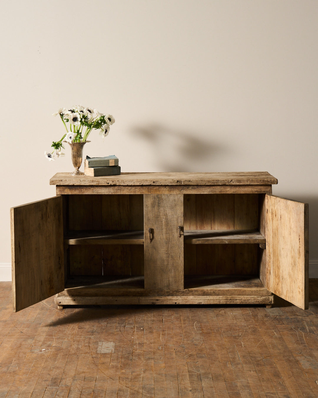 Catalan Sideboard