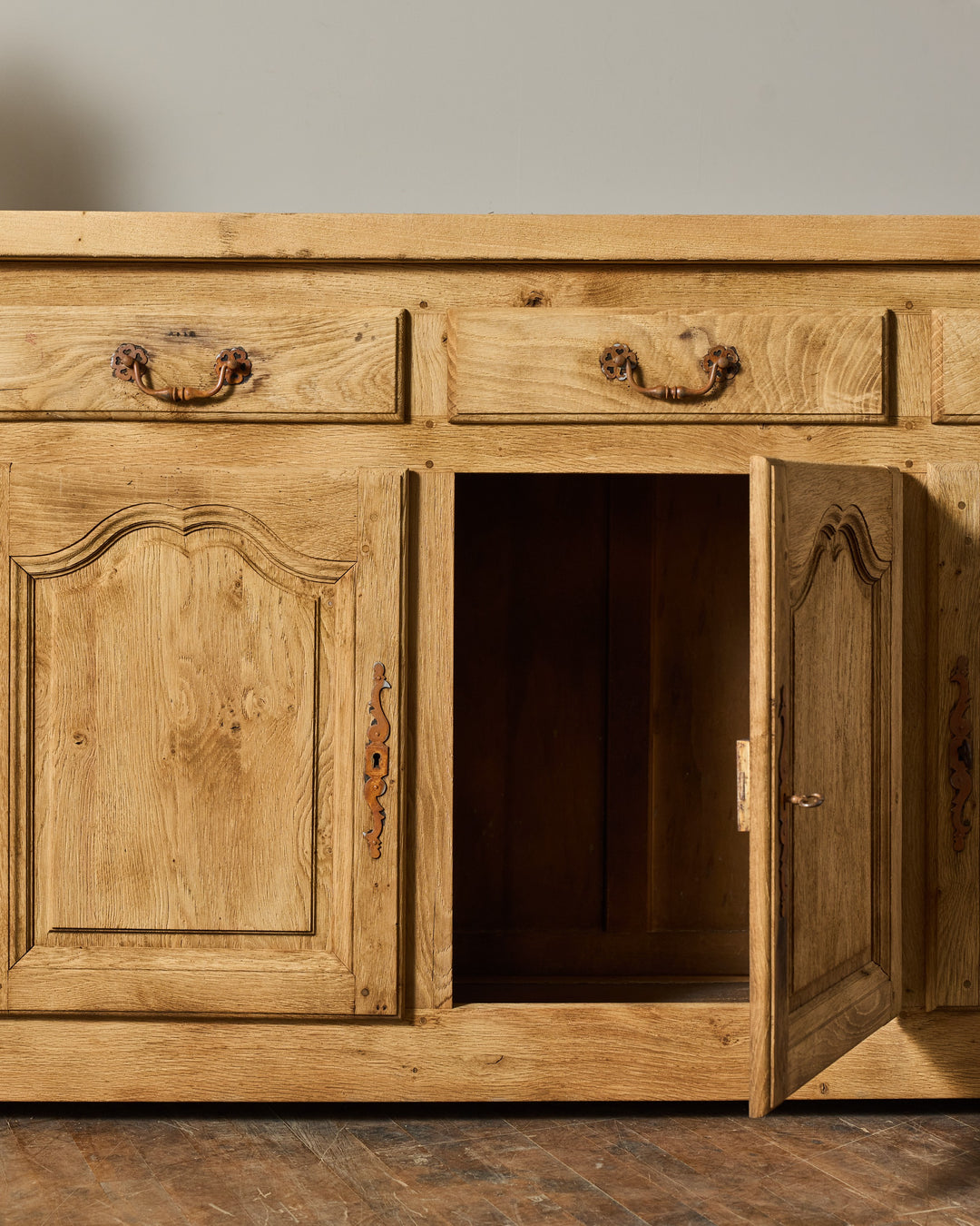 Provençal Sideboard