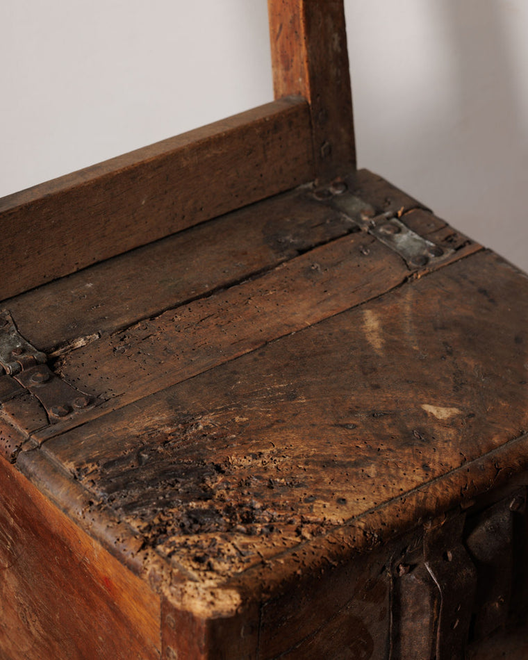 Salt Box Chair