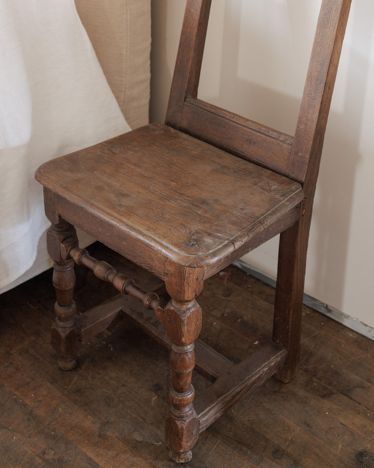 Scallop Lorraine Chair