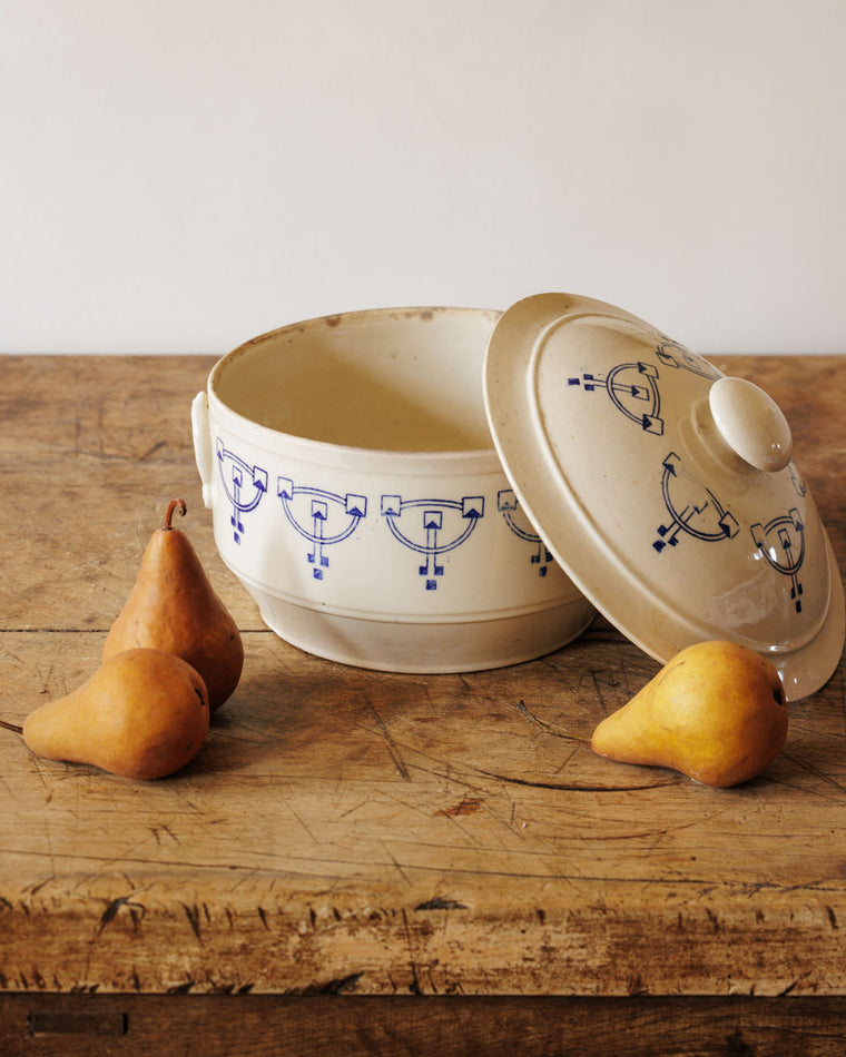 Large Saint Uze Tureen - 1
