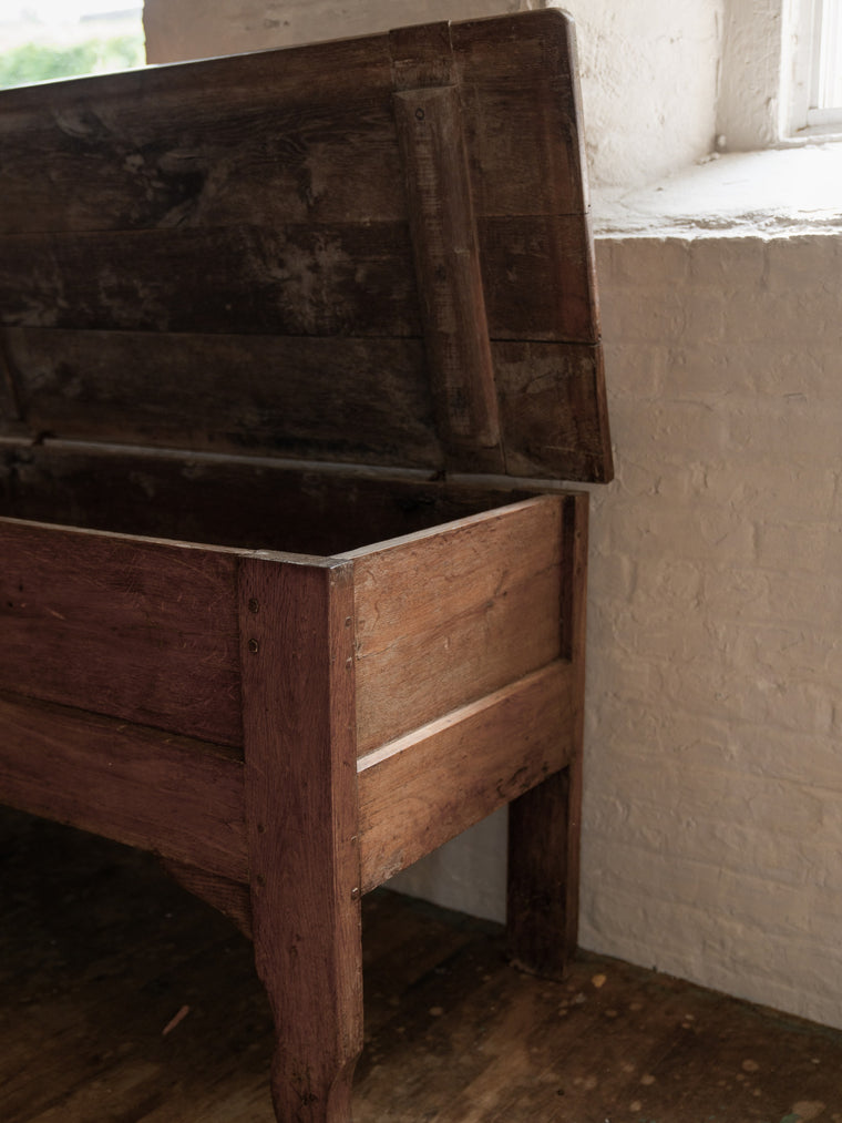 Oak Trunk Console