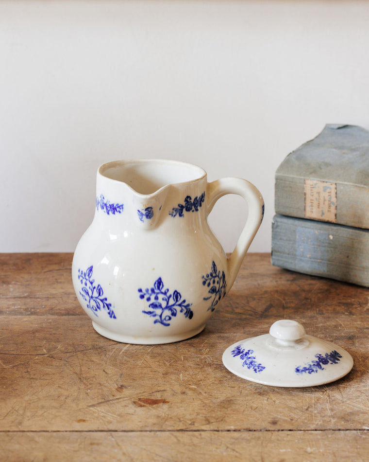 Saint Uze Pitcher