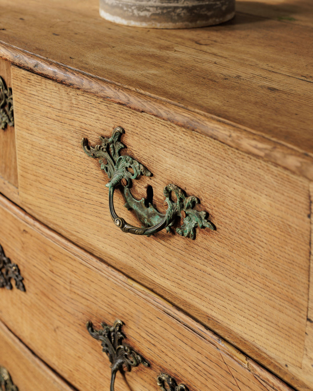 18th c. Oak Dresser