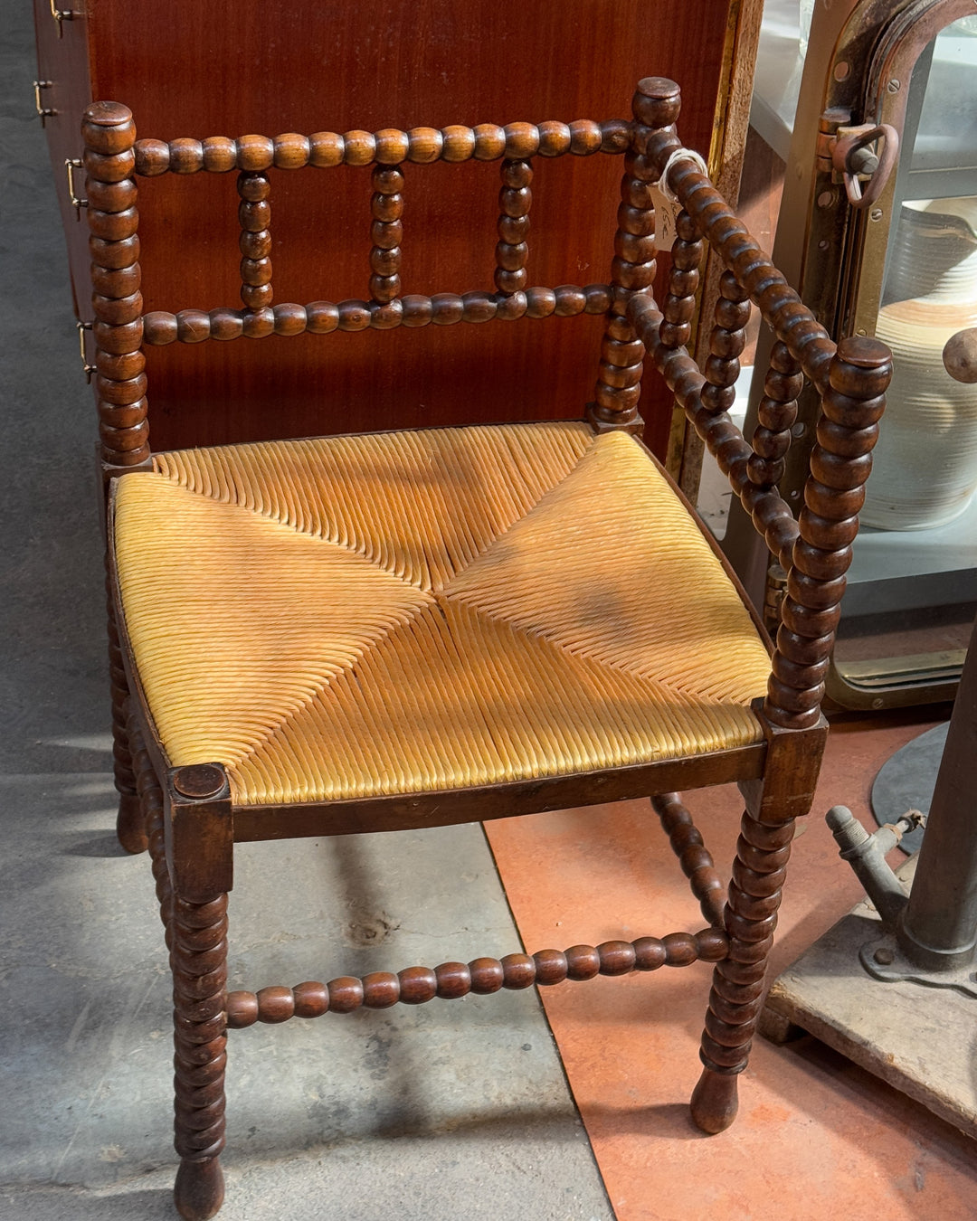 Corner Bobbin Chair