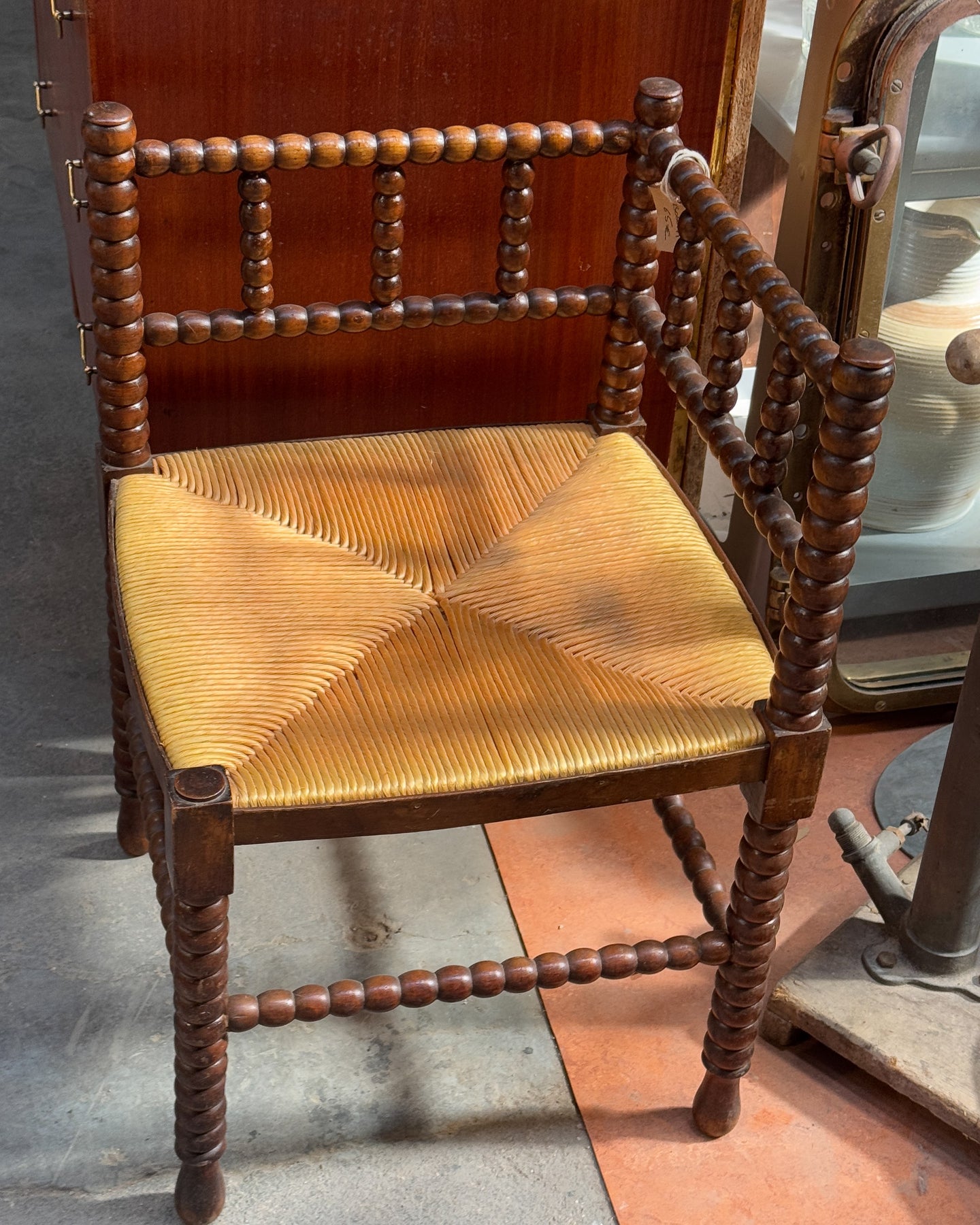 Corner Bobbin Chair