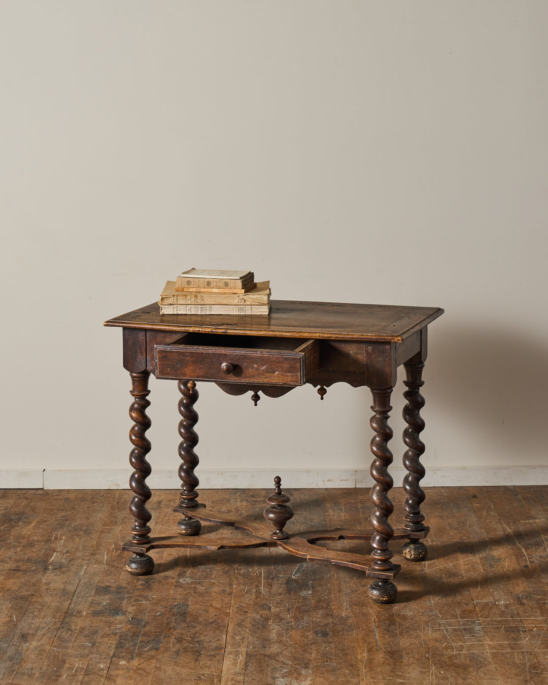 Spanish Barley Twist Table