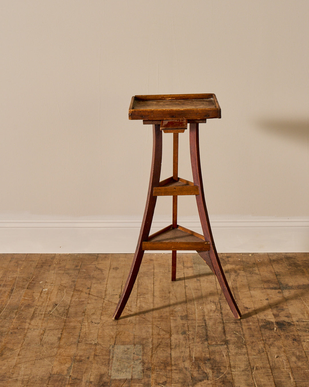 French Pedestal Table