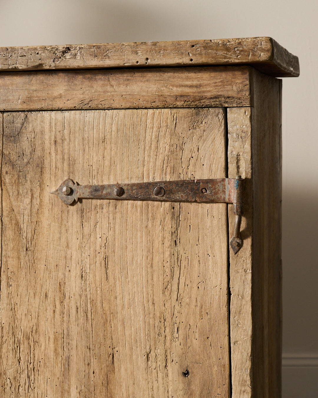 Catalan Sideboard