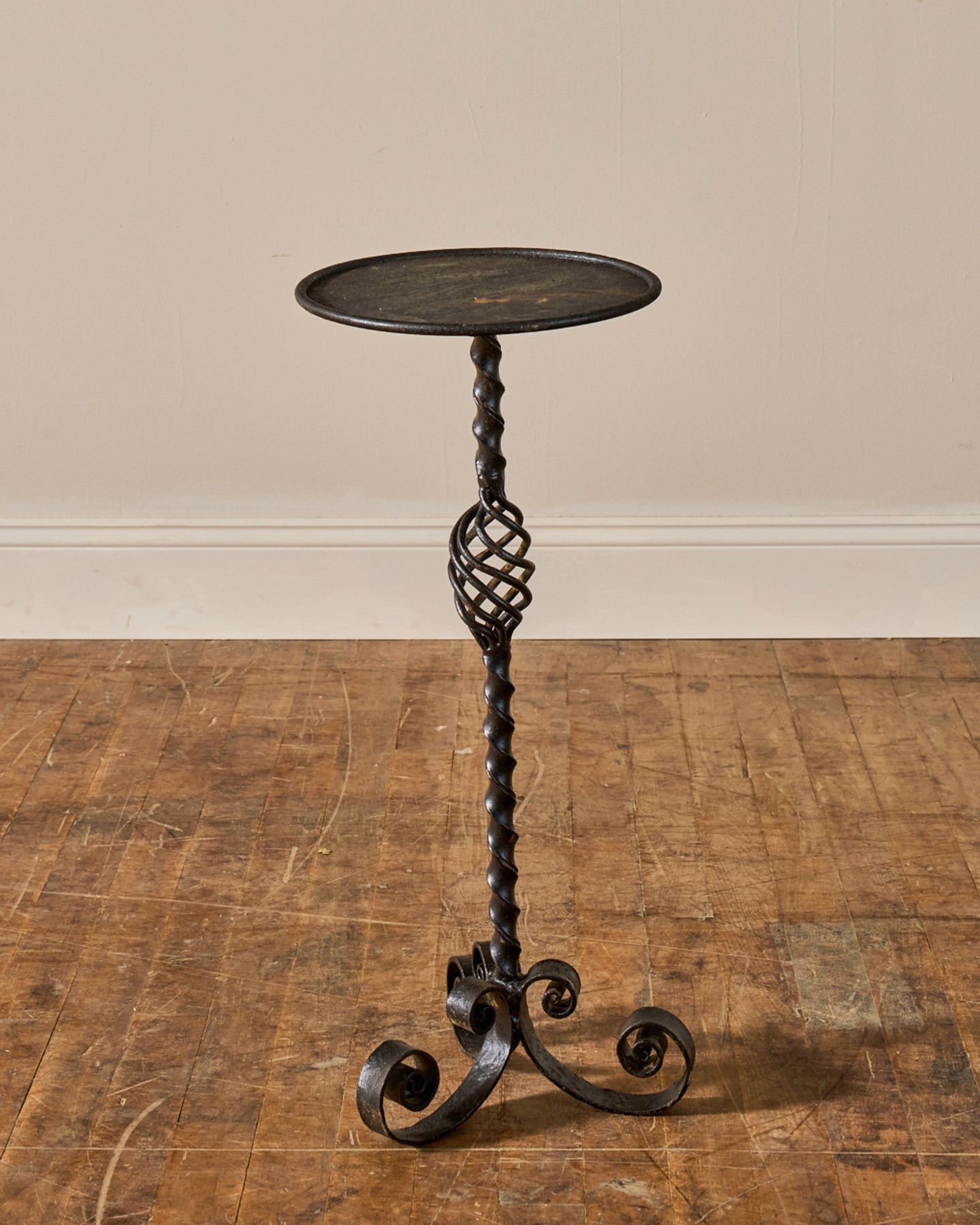 Spanish Martini Table - IV