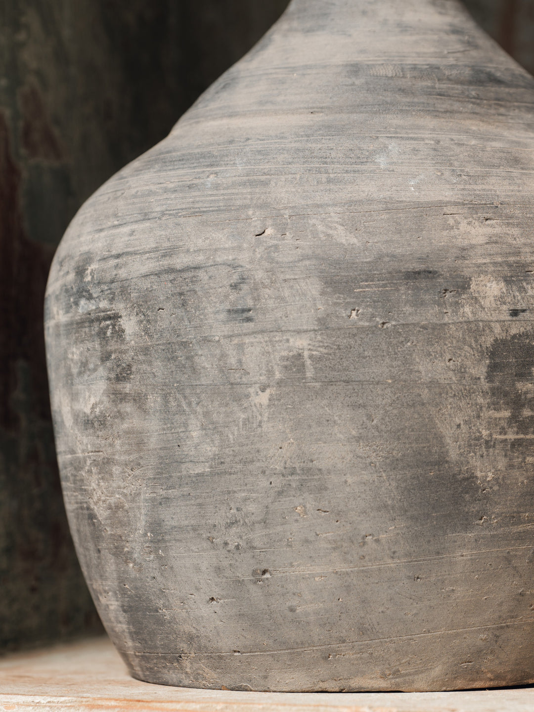 Black Pinch Neck Vase