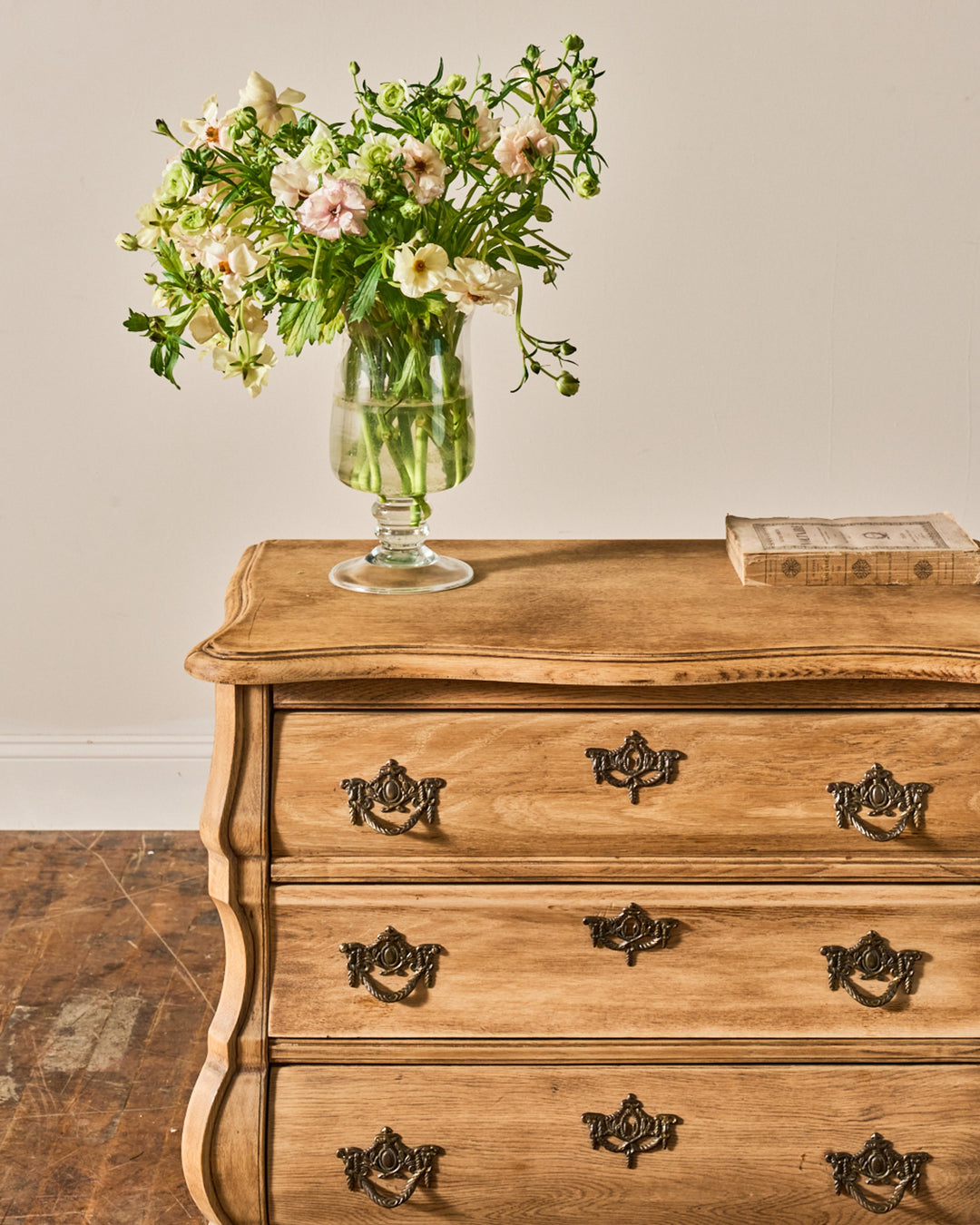 19th c. Dutch Commode