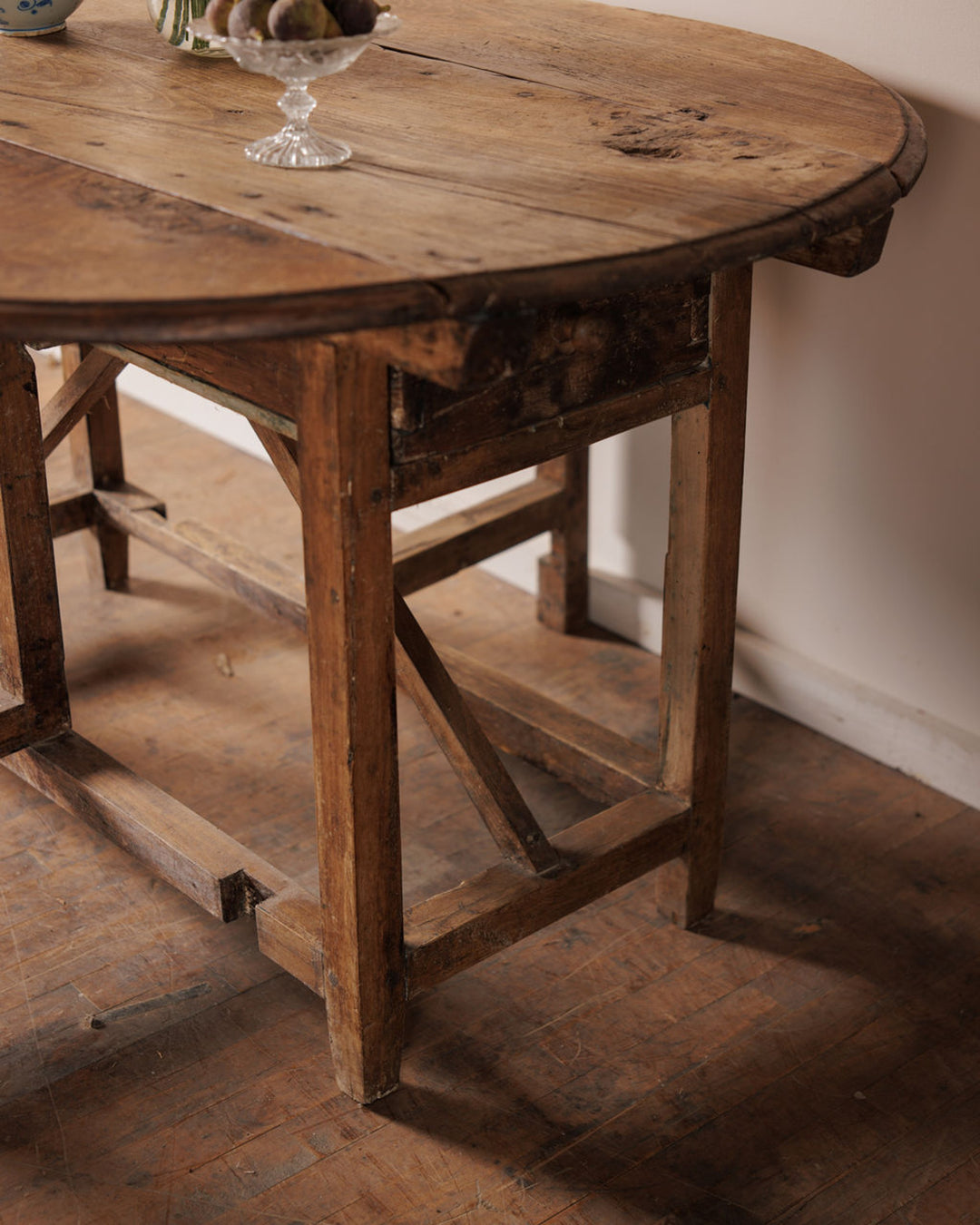 Antique Gateleg Table