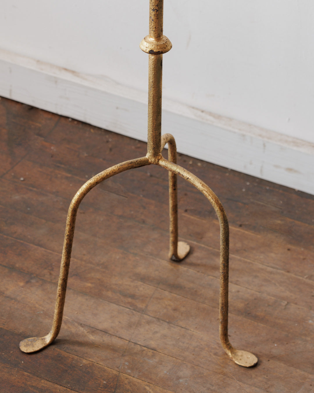 Spanish Martini Table - Gold
