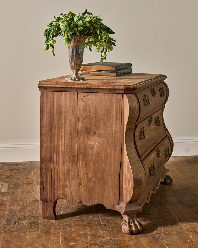 18th c. Dutch Commode