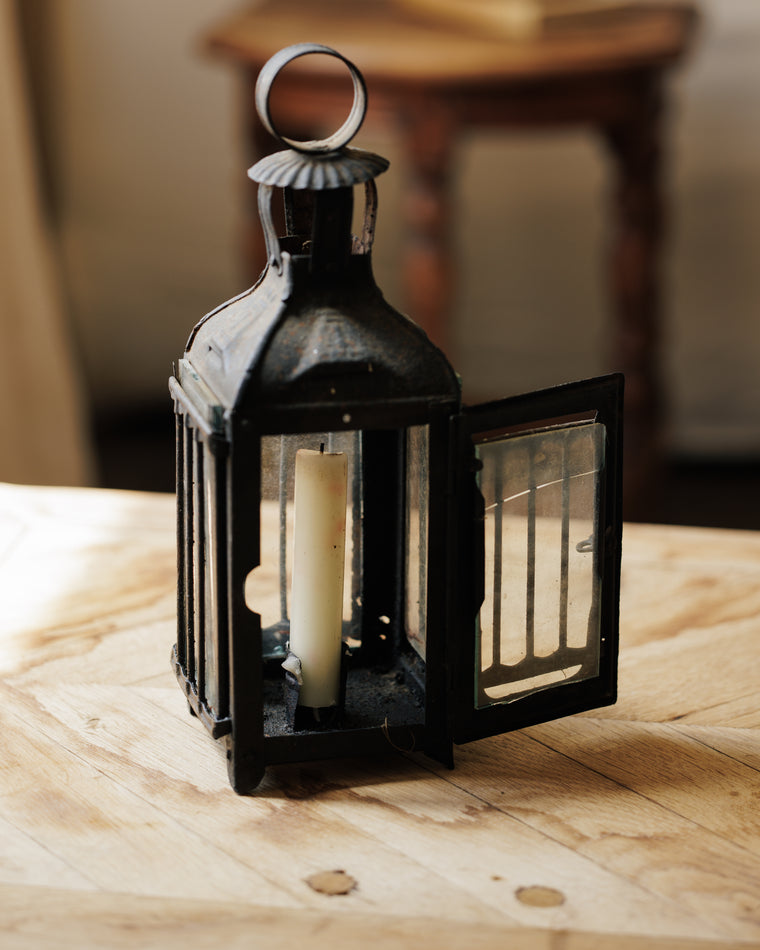 Wolf Trap Lantern