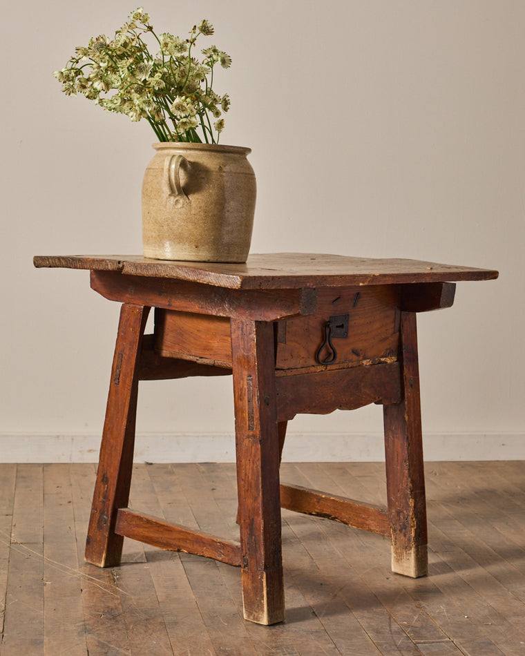 French Side table